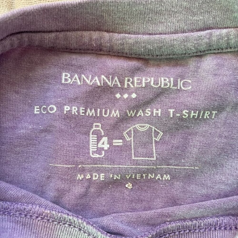 Banana Republic Eco Wash Lavender T-Shirt